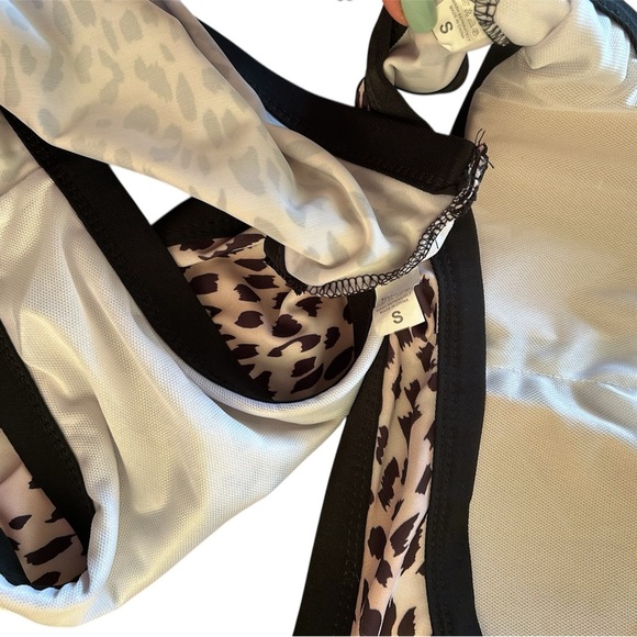 Leopard Print Bikini Set - Picture 4 of 4